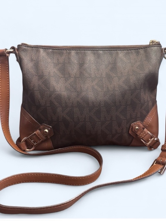 Michael Kors Handbags - Michael Kors Fallon Medium Messenger Bag – Brown Monogram & Leather